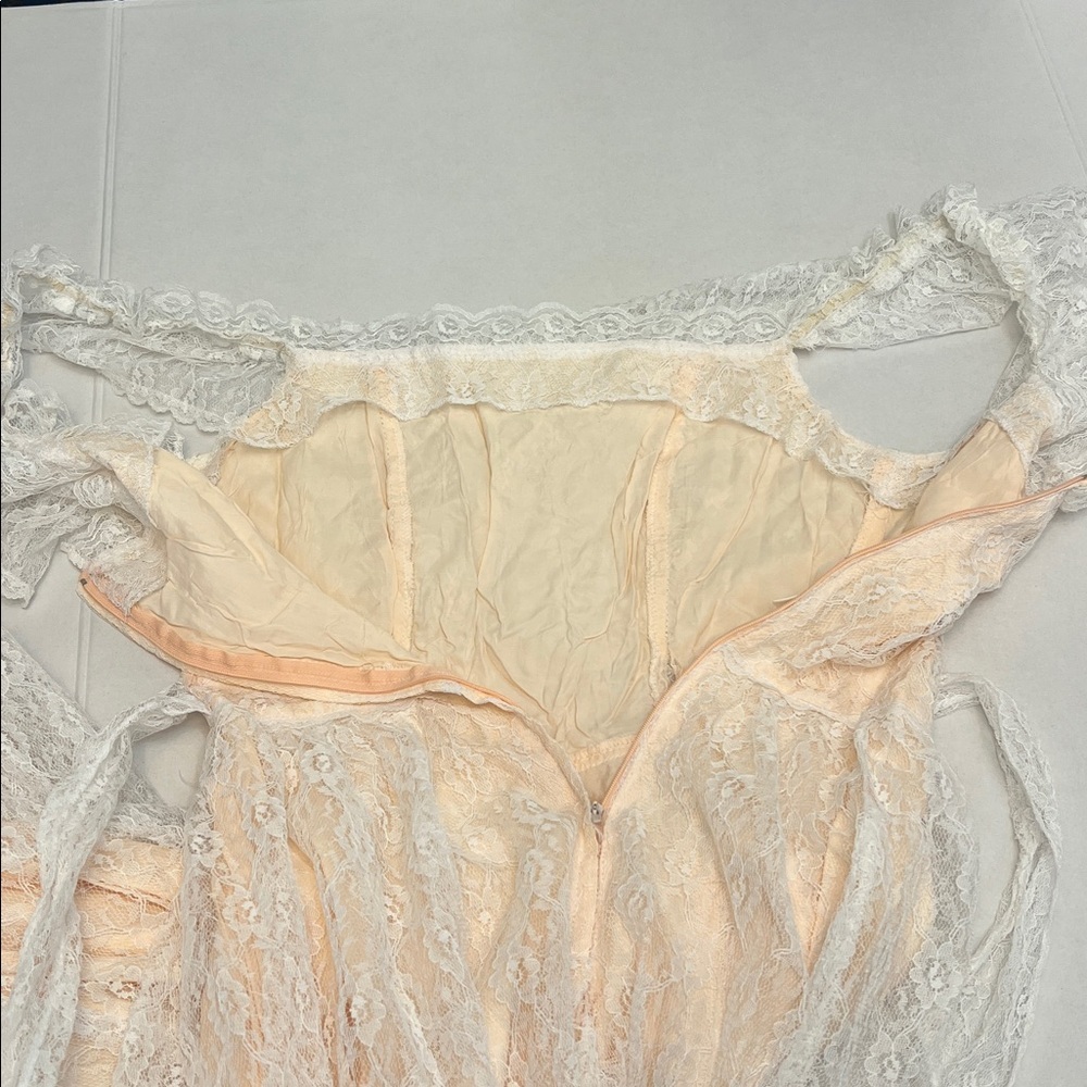 70’s VINTAGE VICTORIAN TEA LACE RUFFLE COQUETTE BOW PINK DRESS SIZE XS - Picture 10 of 17